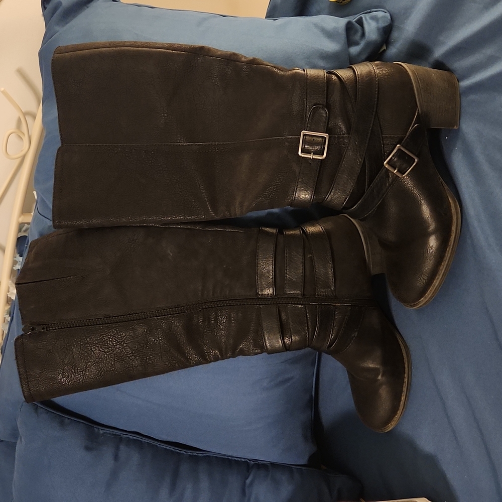 Sonoma Black knee high Boots, Size 9